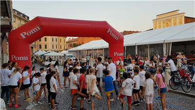 MARCIA IN PIAZZA
