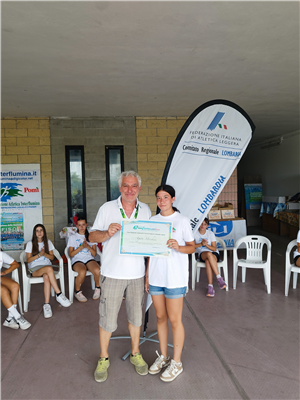 Grande festa all ASD ATLETICA INTERFLUMINA è più Pomì: premiate le giovani atlete
